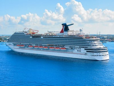CARNIVAL CRUISE LINE TÜM 2020 SEFERLERİ İPTAL ETTİ